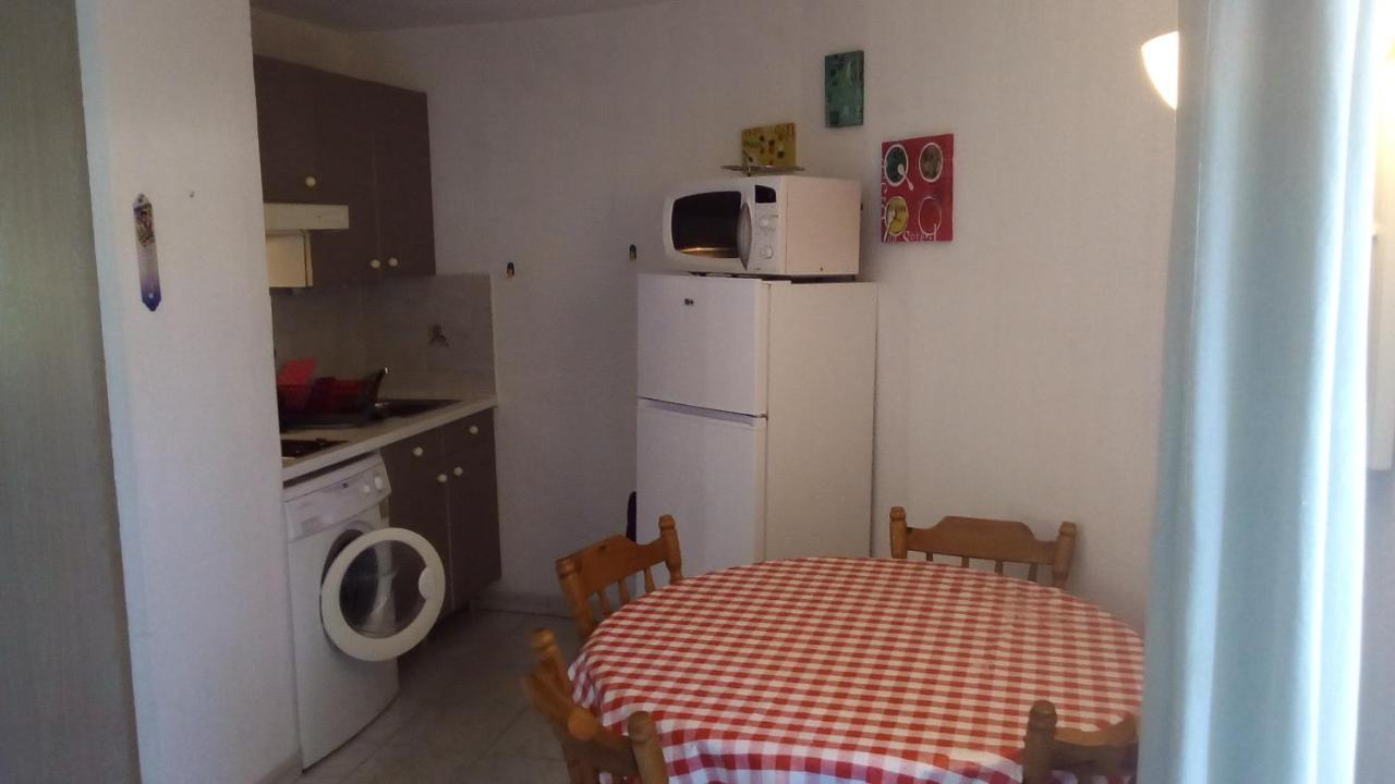 Studio De 27 M² + 70 M² De Jardin A 100 M Des Plages Кавалер-сюр-Мер Екстер'єр фото